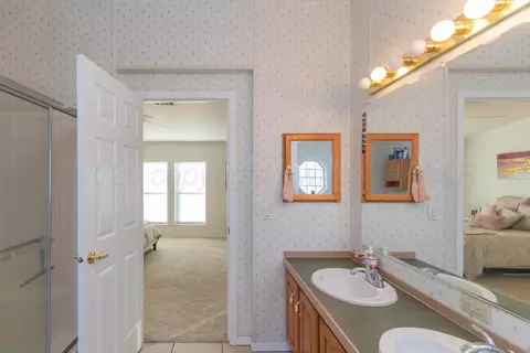 Bath - 11600 E View Drive Amarillo Tx 79124-4795 Dr, Amarillo, TX 79124 photo 4 of 7