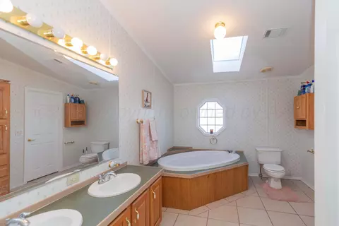 Bath - 11600 E View Drive Amarillo Tx 79124-4795 Dr, Amarillo, TX 79124 photo 1 of 7