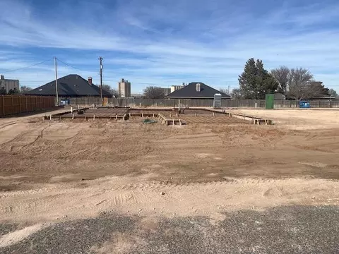 608 Columbia Drive Hereford Tx 79045 Dr, Hereford, TX 79045