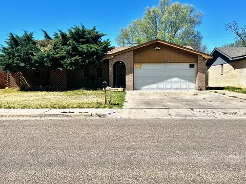 307 Cedar Avenue Dumas Tx 79029-2801 Ave, Dumas, TX 79029