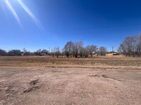N Whittier Street, Hereford, TX 79045