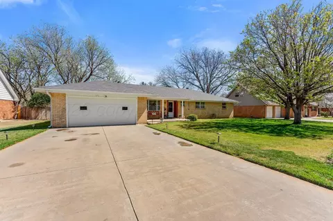 2820 Lloyd Drive Amarillo Tx 79110 Dr, Amarillo, TX 79110