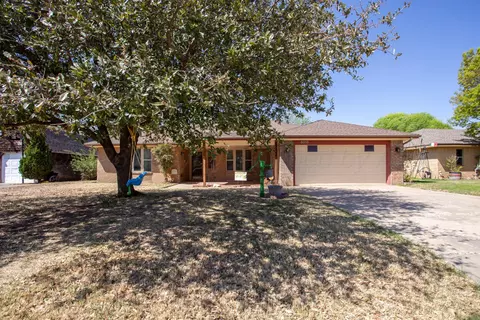 5016 Yale Street Amarillo Tx 79109 St, Amarillo, TX 79109