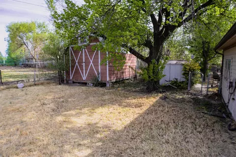 Exterior - 206 Maple Street Borger Tx 79007 St, Borger, TX 79007 photo 4 of 6