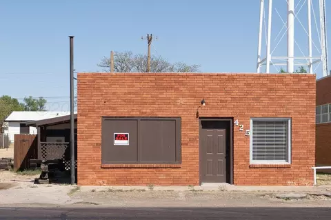 425 Main Stinnett Tx 79083, Stinnett, TX 79083