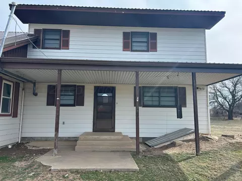 Exterior - 102 Willow Street Lipscomb Tx 79056 St, Lipscomb, TX 79056 photo 2 of 8