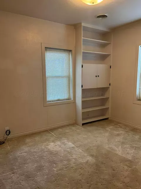 Bedroom - 102 Willow Street Lipscomb Tx 79056 St, Lipscomb, TX 79056 photo 1 of 1