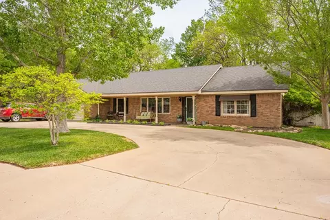 6213 Gainsborough Road Amarillo Tx 79106 Rd, Amarillo, TX 79106