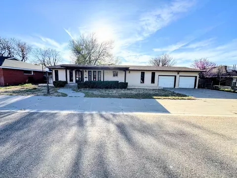 714 S Harvard Street Perryton Tx 79070-3345 St, Perryton, TX 79070