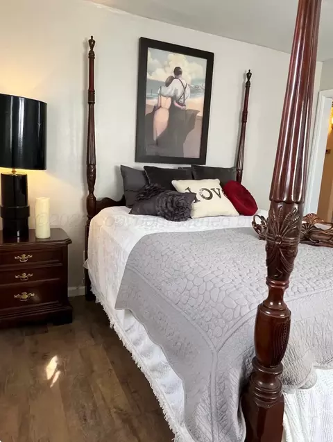 Bedroom - 1310 Davis Street Borger Tx 79007 St, Borger, TX 79007 photo 6 of 10