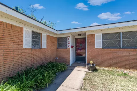 127 Bailey Avenue Dumas Tx 79029-3513 Ave, Dumas, TX 79029