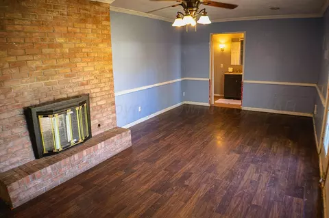 Living - 4203 S Bonham Street Amarillo Tx 79110-1813 St, Amarillo, TX 79110 photo 5 of 5