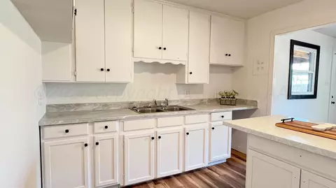 Kitchen - 4410 S Ong Street Amarillo Tx 79110-2042 St, Amarillo, TX 79110 photo 5 of 5