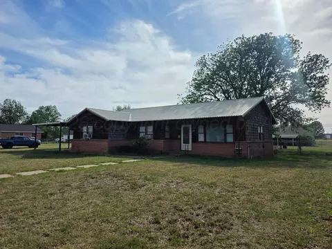 1303 N 17th Street Memphis Tx 79245 St, Memphis, TX 79245