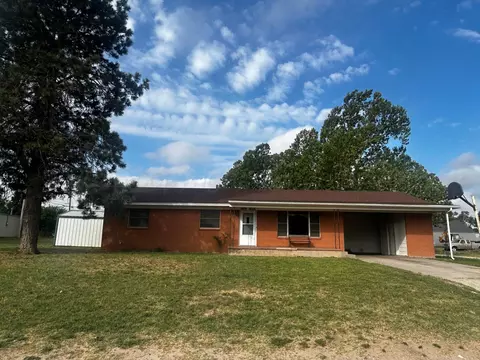 209 N Elm Street Higgins Tx 79046 St, Higgins, TX 79046