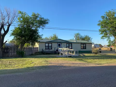 312 Goddard Avenue Panhandle Tx 79068-1860 Ave, Panhandle, TX 79068