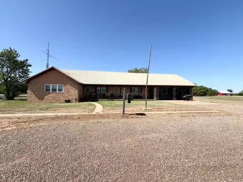 15987 Farm To Market Road 164 Childress Tx 79201, Childress, TX 79201