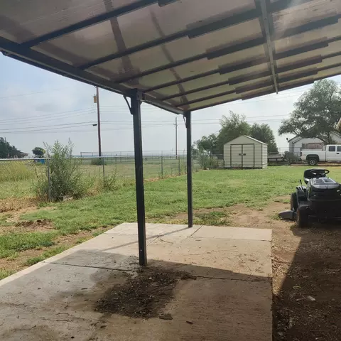 Exterior - 106 E Main Street Vega Tx 79092 St, Vega, TX 79092 photo 2 of 4