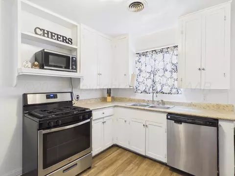 Kitchen - 1210 Boyd Street Borger Tx 79007 St, Borger, TX 79007 photo 2 of 3
