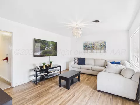 Living - 1210 Boyd Street Borger Tx 79007 St, Borger, TX 79007 photo 1 of 1
