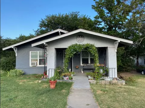 710 Goodnight Street Clarendon Tx 79226 St, Clarendon, TX 79226