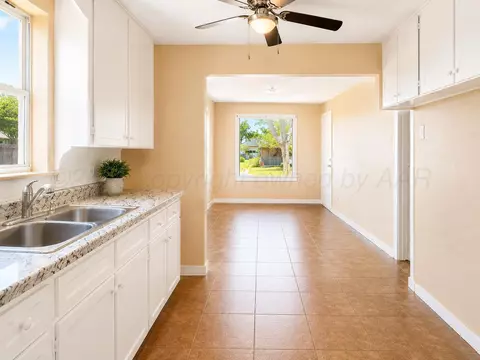 310 Coble Street Borger Tx 79007 St, Borger, TX 79007 photo 3