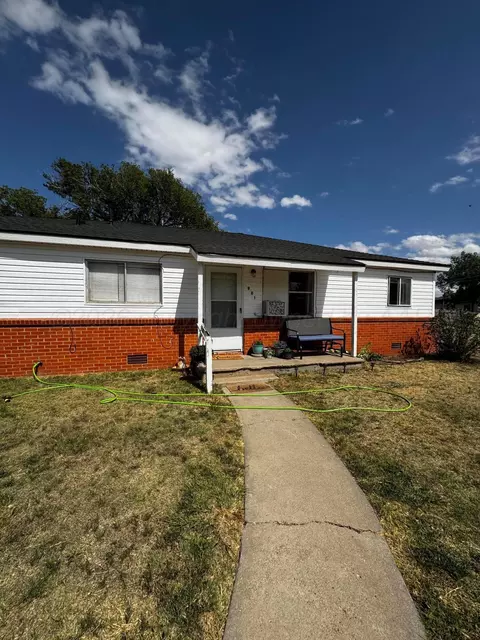 500 9th Avenue Canyon Tx 79015 Ave, Canyon, TX 79015