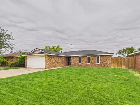 1036 Sierra Drive Pampa Tx 79065-2718 Dr, Pampa, TX 79065