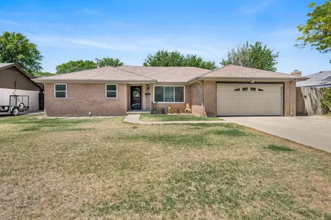 4702 Shawnee Trail Amarillo Tx 79109-5938 Trl, Amarillo, TX 79109
