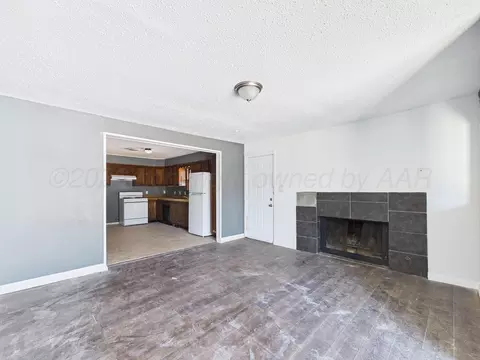 Living - 4311 Bowie Street Amarillo Tx 79110 St, Amarillo, TX 79110 photo 2 of 6