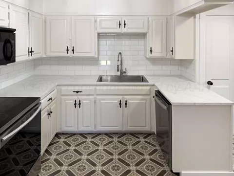 Kitchen - 1032 Thrams Street Borger Tx 79007 St, Borger, TX 79007 photo 3 of 3