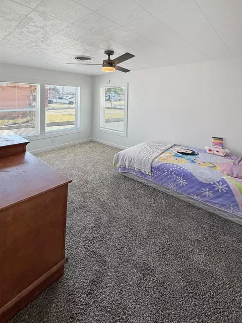 Bedroom - 1032 Thrams Street Borger Tx 79007 St, Borger, TX 79007 photo 1 of 6