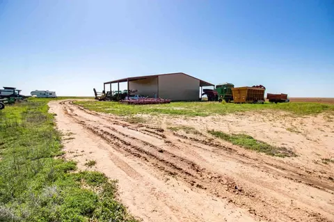 Fm 1881, Happy, TX 79042
