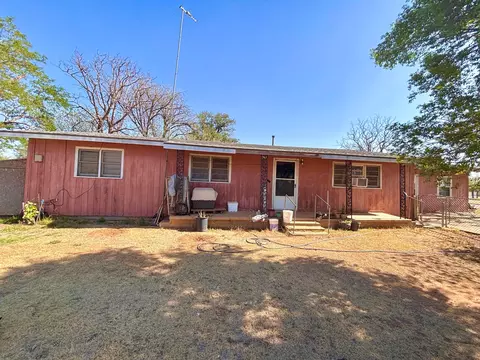 304 SW 4th Street Dimmitt Tx 79027 St, Dimmitt, TX 79027