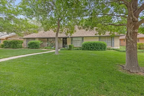 3911 Huntington Drive Amarillo Tx 79109-4047 Dr, Amarillo, TX 79109