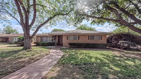 3621 Eddy Street Amarillo Tx 79109-4327 St, Amarillo, TX 79109