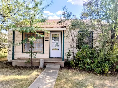 2828 Brook Avenue Amarillo Tx 79107-5655 Ave, Amarillo, TX 79107