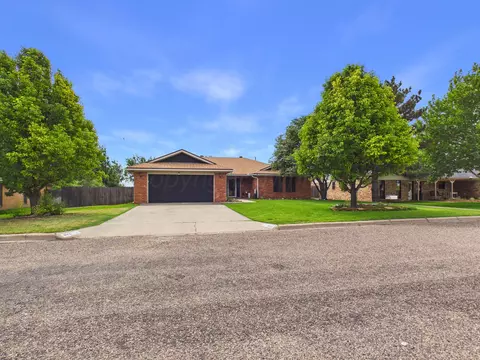103 Pinehurst Street Borger Tx 79007 St, Borger, TX 79007 photo 2