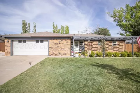 1613 Apache Drive Dalhart Tx 79022 Dr, Dalhart, TX 79022