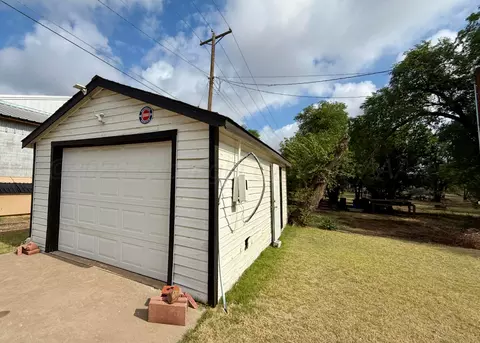 Other - 701 Brain Street Borger Tx 79007 St, Borger, TX 79007 photo 1 of 1