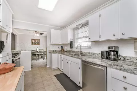 Kitchen - 2828 Armand Street Amarillo Tx 79110-2302 St, Amarillo, TX 79110 photo 2 of 3