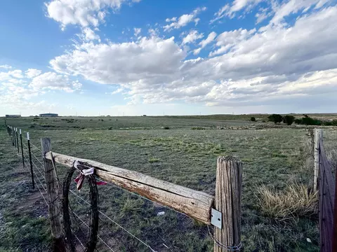 Hwy 287, Dumas, TX 79029