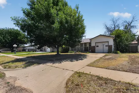 304 Teakwood Street Amarillo Tx 79107-1820 St, Amarillo, TX 79107