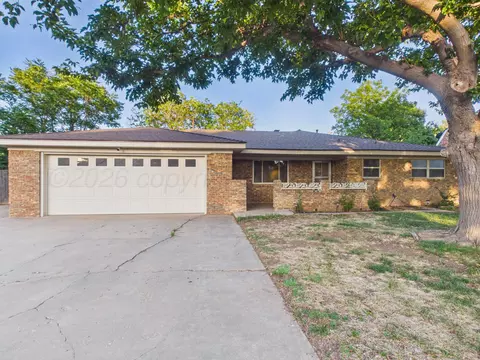 717 Phillips Drive Dumas Tx 79029 Dr, Dumas, TX 79029