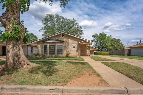504 N Madden Street Shamrock Tx 79079 St, Shamrock, TX 79079