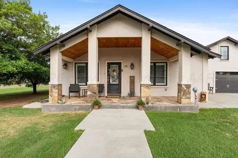 301 Shelton Avenue Groom Tx 79039-2010 Ave, Groom, TX 79039