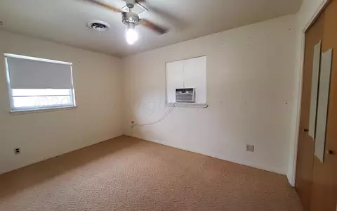 Bedroom - 1019 Dillard Street Borger Tx 79007 St, Borger, TX 79007 photo 2 of 2