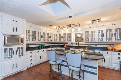 Kitchen - 3 Sandstone Drive Borger Tx 79007 Dr, Borger, TX 79007 photo 1 of 6