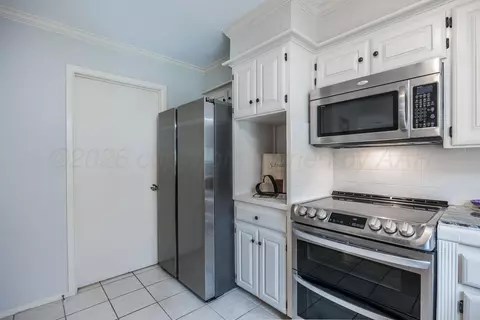 Kitchen - 2813 Porter Drive Amarillo Tx 79110 Dr, Amarillo, TX 79110 photo 4 of 5