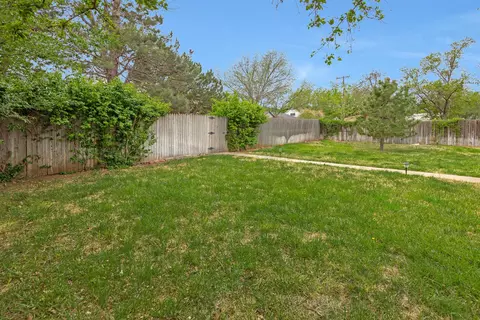 Exterior - 2813 Porter Drive Amarillo Tx 79110 Dr, Amarillo, TX 79110 photo 6 of 7
